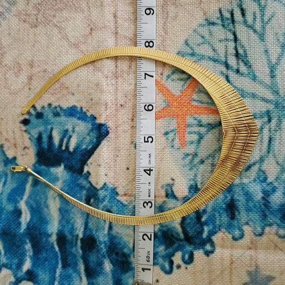 Moda Al Massimo Italian 18K Gold Cleopatra Necklace - Picture 13 of 16